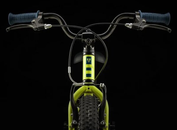 Trek Precaliber 16 volt fondo negro 2 Trek Precaliber 16